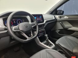 
										VOLKSWAGEN T-CROSS cheio									