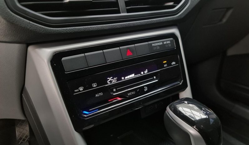 
								VOLKSWAGEN T-CROSS cheio									