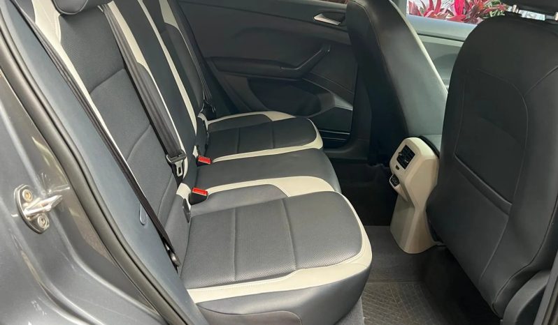 
								VOLKSWAGEN T-CROSS cheio									