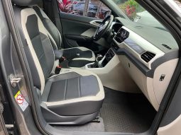 
										VOLKSWAGEN T-CROSS cheio									
