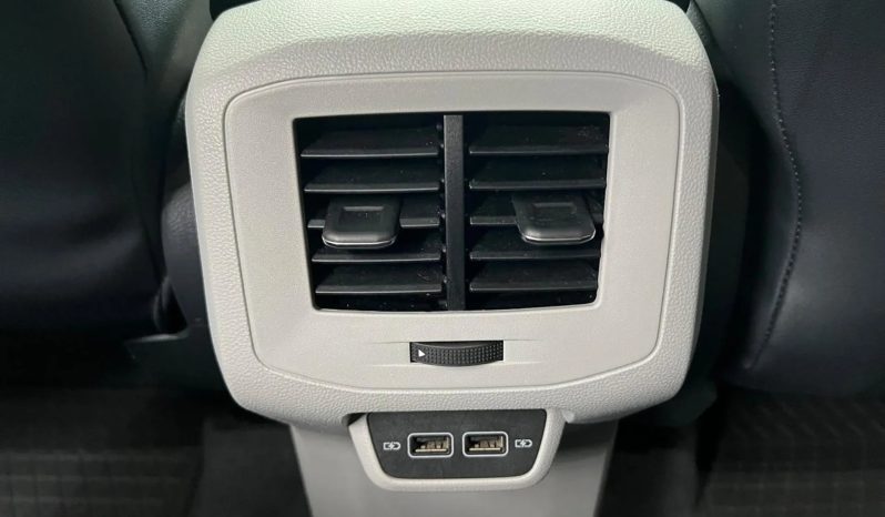 
								VOLKSWAGEN T-CROSS cheio									