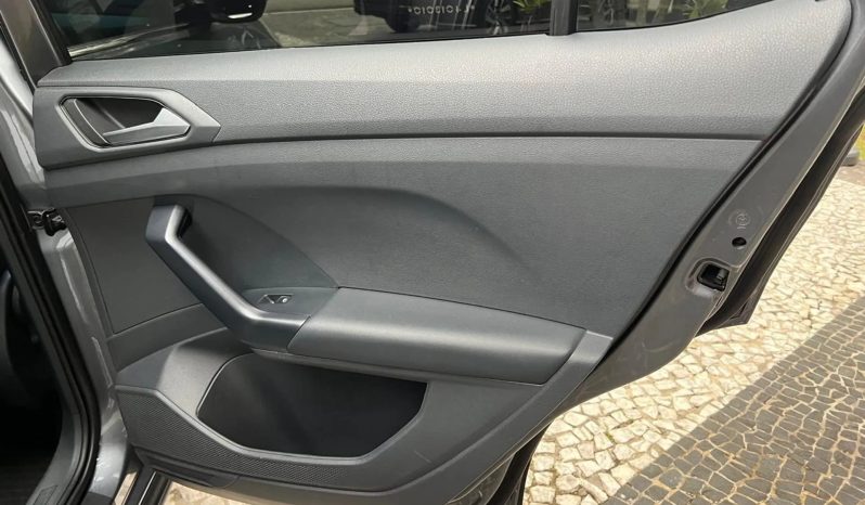 
								VOLKSWAGEN T-CROSS cheio									