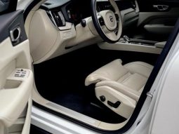 
										VOLVO XC60 cheio									
