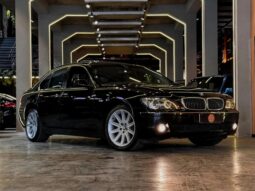 BMW 750i