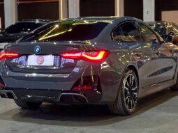 
										BMW I4 cheio									