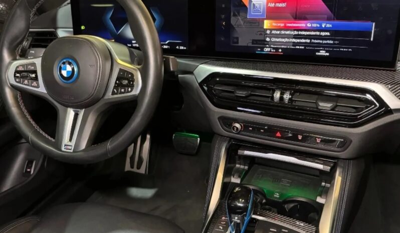 
								BMW I4 cheio									