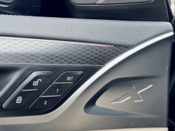 
										BMW iX3 cheio									