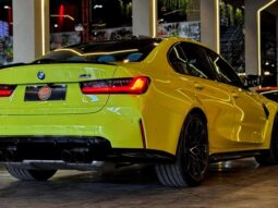 
										BMW M3 cheio									
