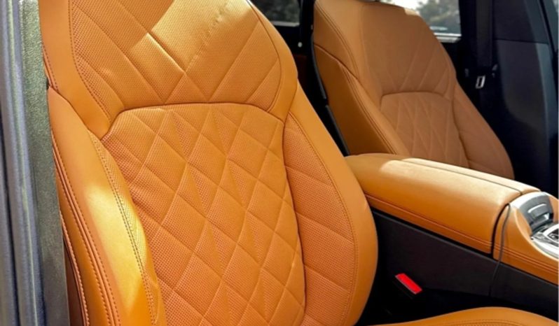 
								BMW X5 cheio									