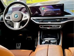 
										BMW X5 cheio									