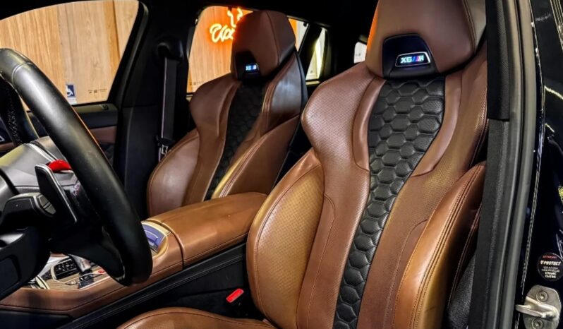 
								BMW X6 cheio									