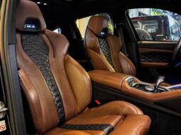 
										BMW X6 cheio									