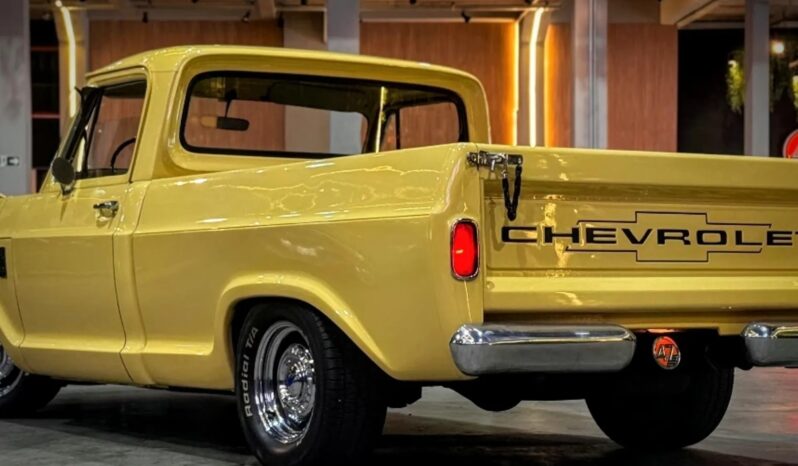 
								CHEVROLET C14 cheio									