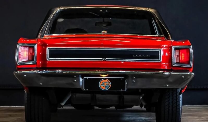 
								DODGE CHARGER cheio									