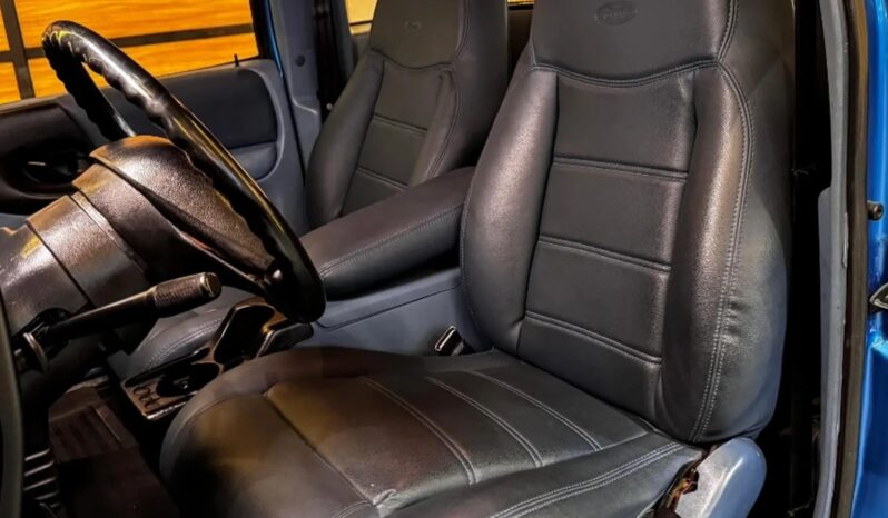
								FORD RANGER cheio									