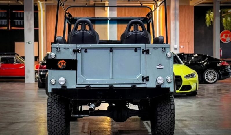 
								LAND ROVER DEFENDER cheio									