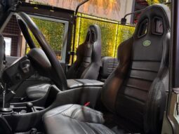 
										LAND ROVER DEFENDER cheio									
