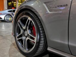 
										MERCEDES-BENZ CLS 63 AMG cheio									