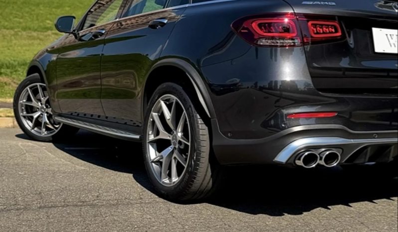 
								MERCEDES-BENZ GLC 43 AMG cheio									
