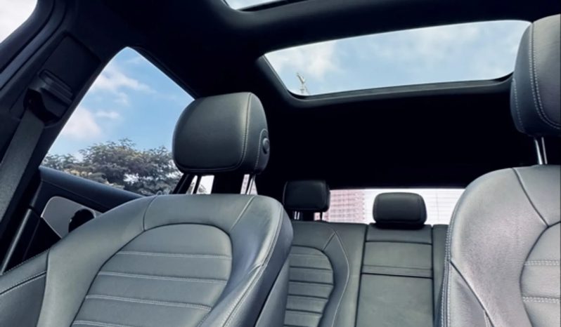 
								MERCEDES-BENZ GLC 43 AMG cheio									
