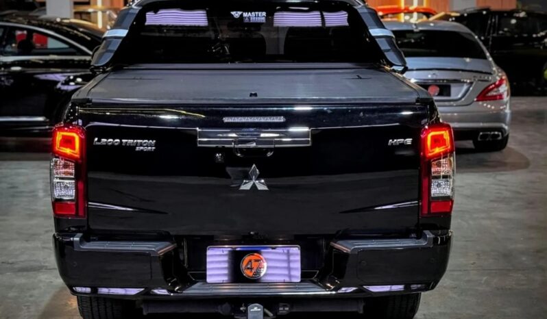 
								MITSUBISHI L200 TRITON cheio									