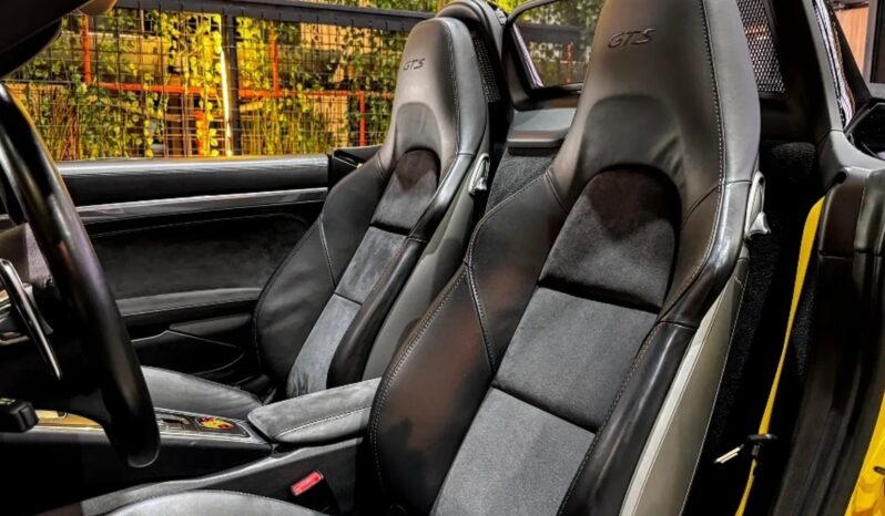 
								PORSCHE BOXSTER cheio									