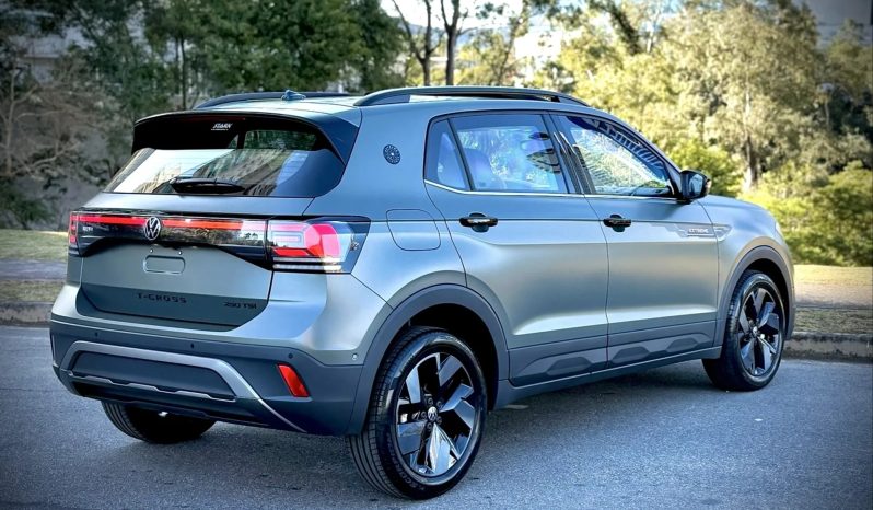 
								VOLKSWAGEN T-CROSS cheio									