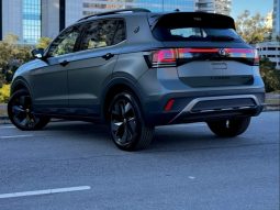
										VOLKSWAGEN T-CROSS cheio									