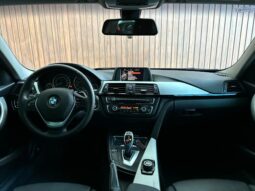 
										BMW 320i cheio									