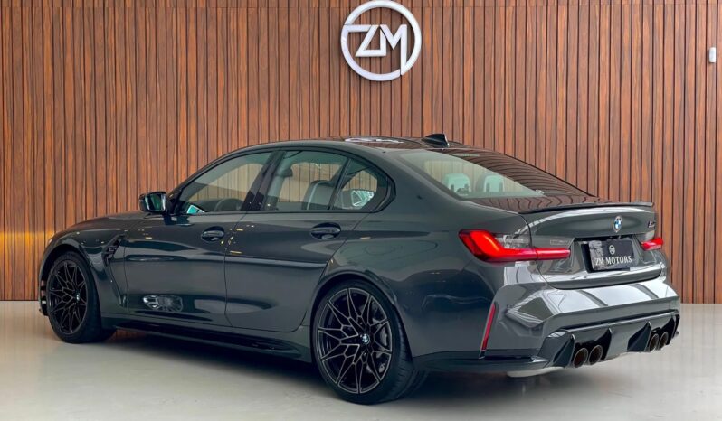 
								BMW M3 cheio									