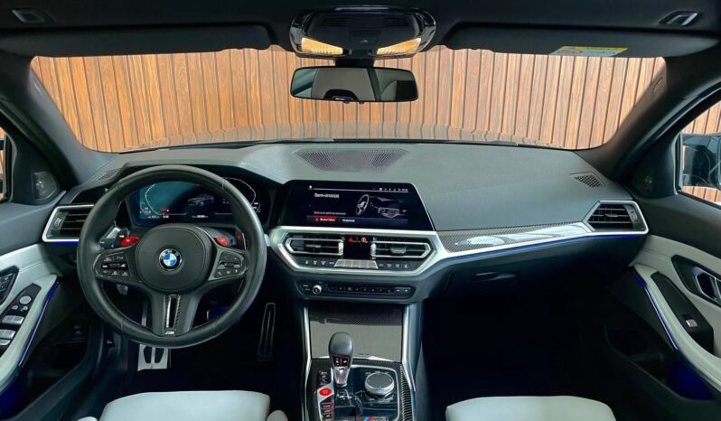 
								BMW M3 cheio									