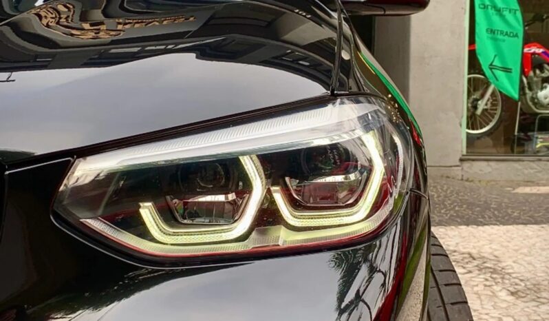 
								BMW X3 cheio									