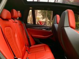 
										BMW X3 cheio									