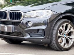 
										BMW X5 cheio									