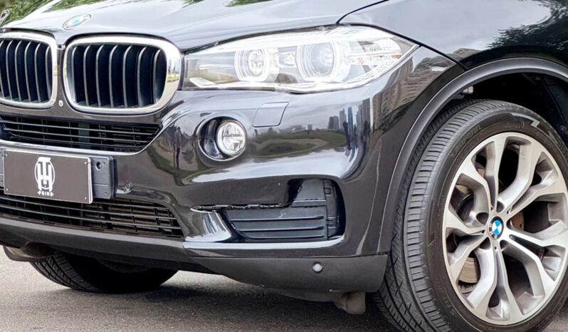 
								BMW X5 cheio									