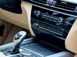 
										BMW X5 cheio									