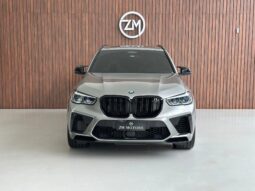 
										BMW X5 cheio									