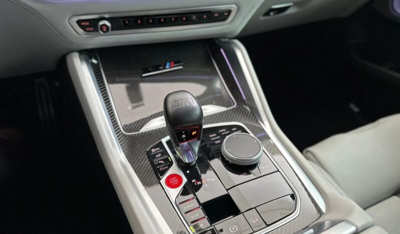 
								BMW X5 cheio									