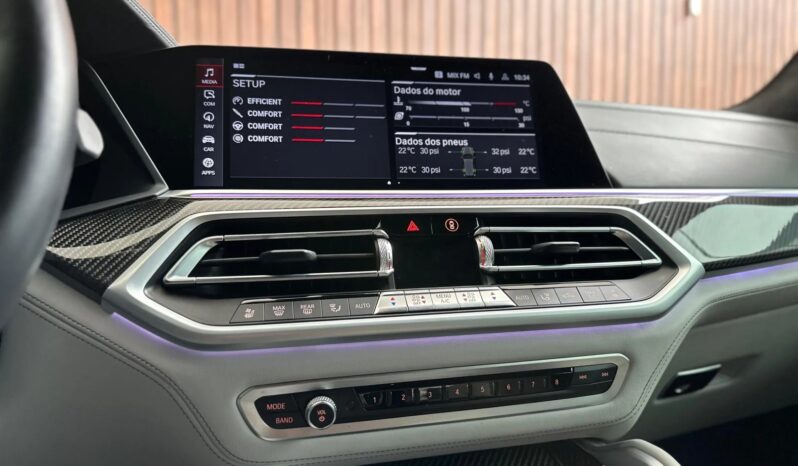 
								BMW X5 cheio									
