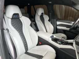
										BMW X5 cheio									