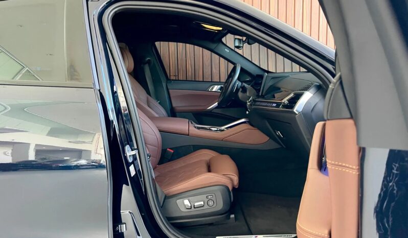 
								BMW X6 cheio									