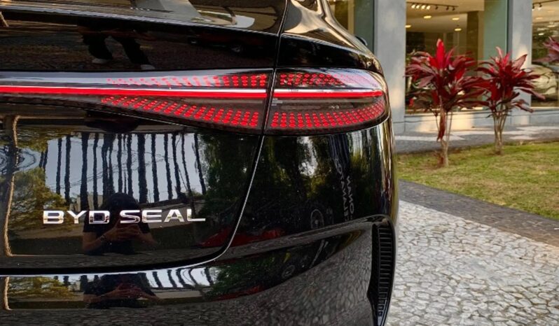 
								BYD SEAL cheio									