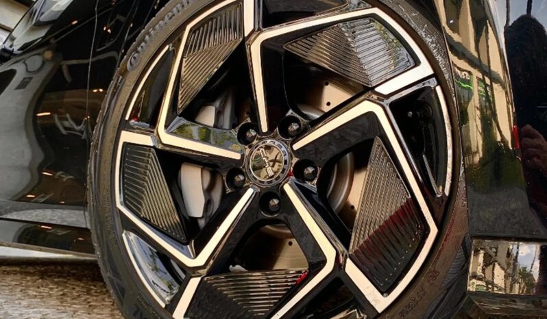 
								BYD SEAL cheio									