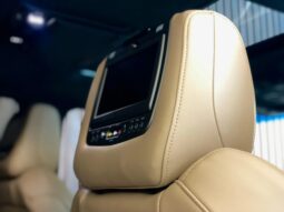 
										CADILLAC ESCALADE cheio									