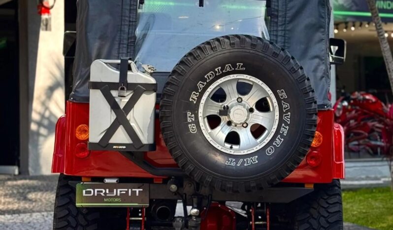 
								FORD JEEP cheio									