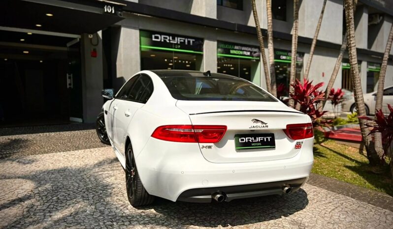 
								JAGUAR XE cheio									