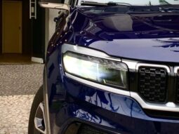
										JEEP COMMANDER cheio									