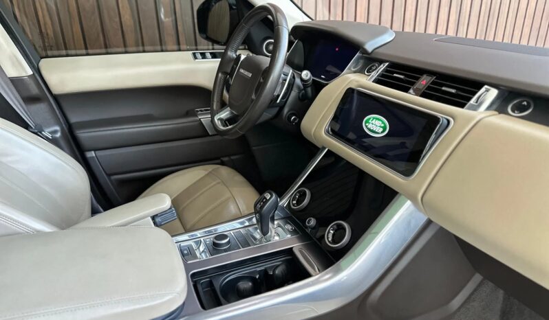 
								LAND ROVER RANGE ROVER SPORT cheio									