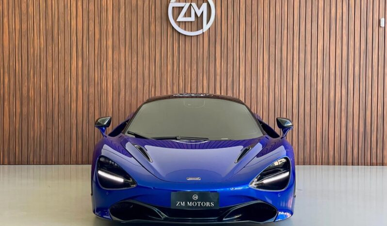
								MCLAREN 720S cheio									