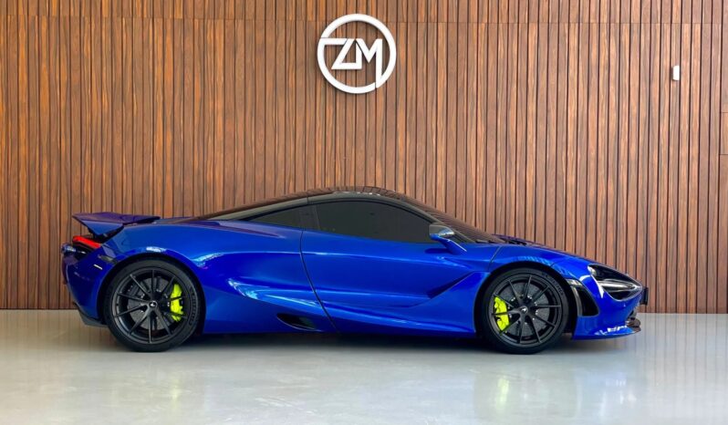 
								MCLAREN 720S cheio									